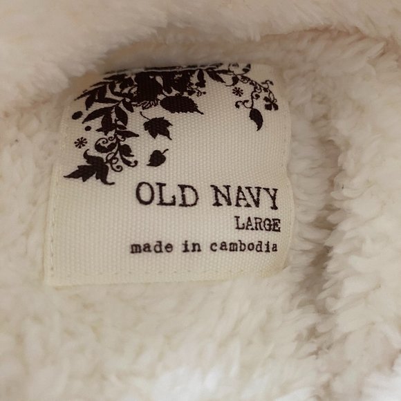 SOLD Old Navy Winter White Fleece Mock Neck Long Sleeve Top NWOT - Picture 14 of 15